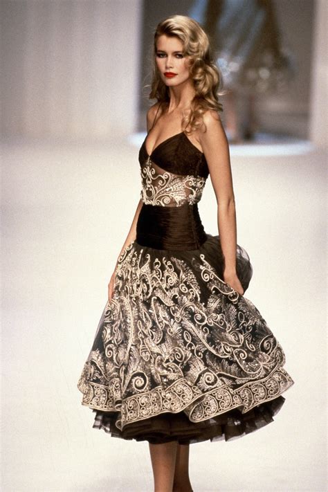 claudia schiffer couture show